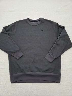 Nike Men's Charcoal Gray Crewneck Sweatshirt